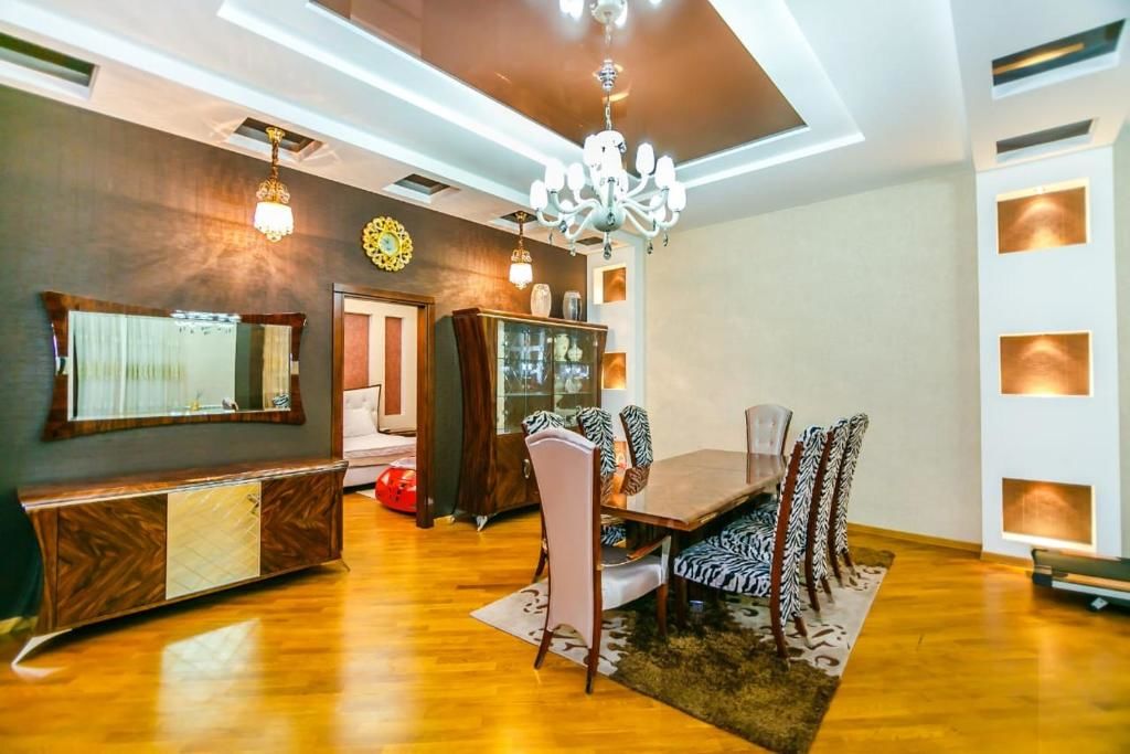 Апартаменты Luxary Apartment ISR Plaza Баку-57